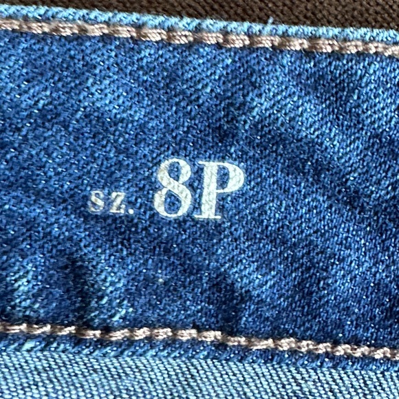 WHBM Blue Slim Straight Mid Waist Jeans Beaded Embroidered Floral Print Sz 8P - Picture 9 of 12